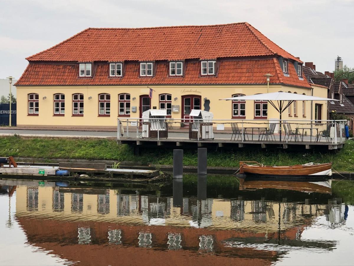 Hotel Das Brueckenhaus Glückstadt Extérieur photo