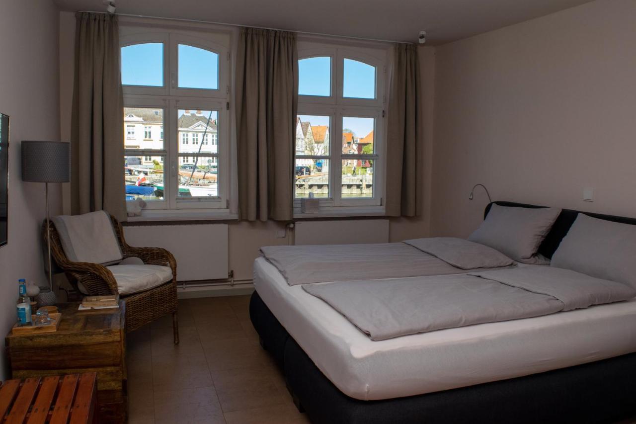 Hotel Das Brueckenhaus Glückstadt Extérieur photo